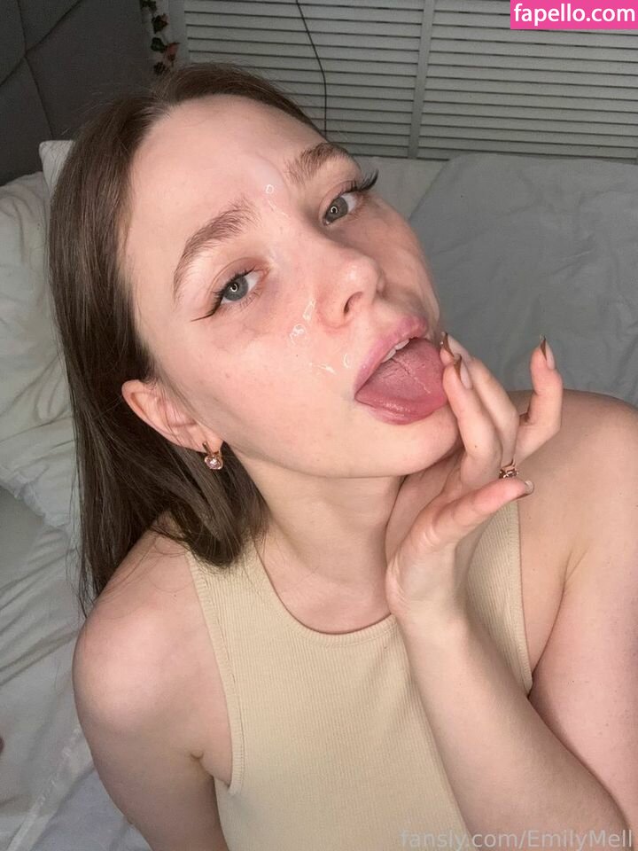 EmilyMell / _52_ / _emikit_ / _emilyvav_ / emily_meeell / lia-lioness / srygafon Nude Leaked  Photo #15