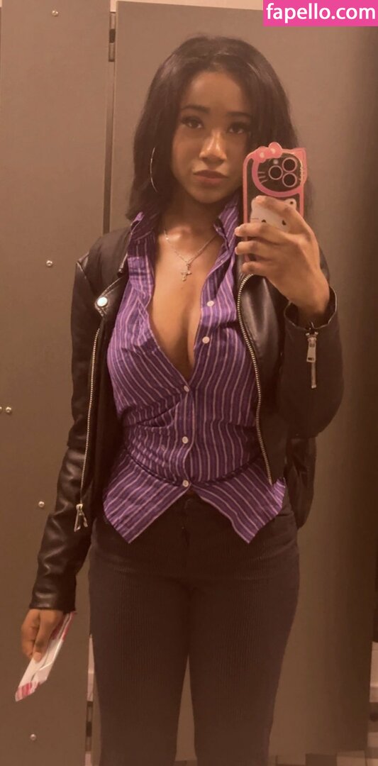 Jayla / aaliyahvoodoo / prettyprincesslala / sanguinestarzz Nude Leaked  Photo #9