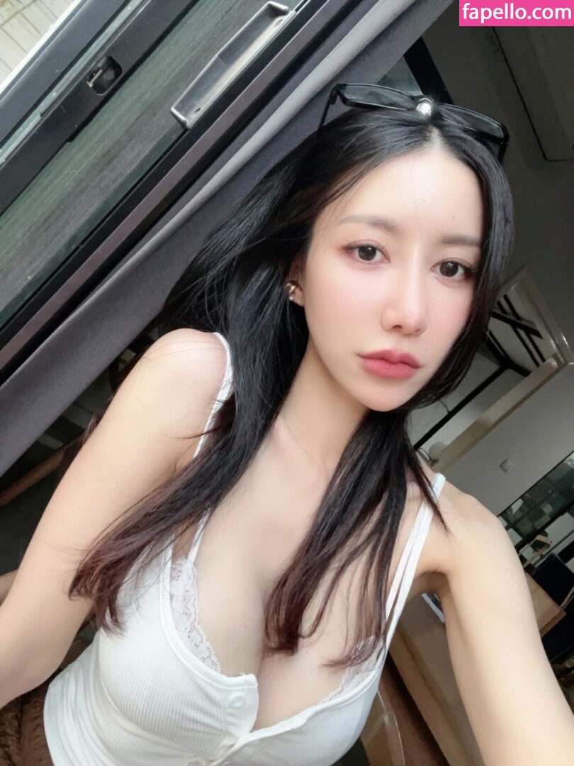 fffrofaizzz / frofaizzz Nude Leaked OnlyFans Photo #1130