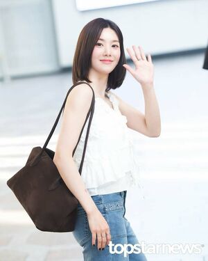 Kwon Eunbi #105