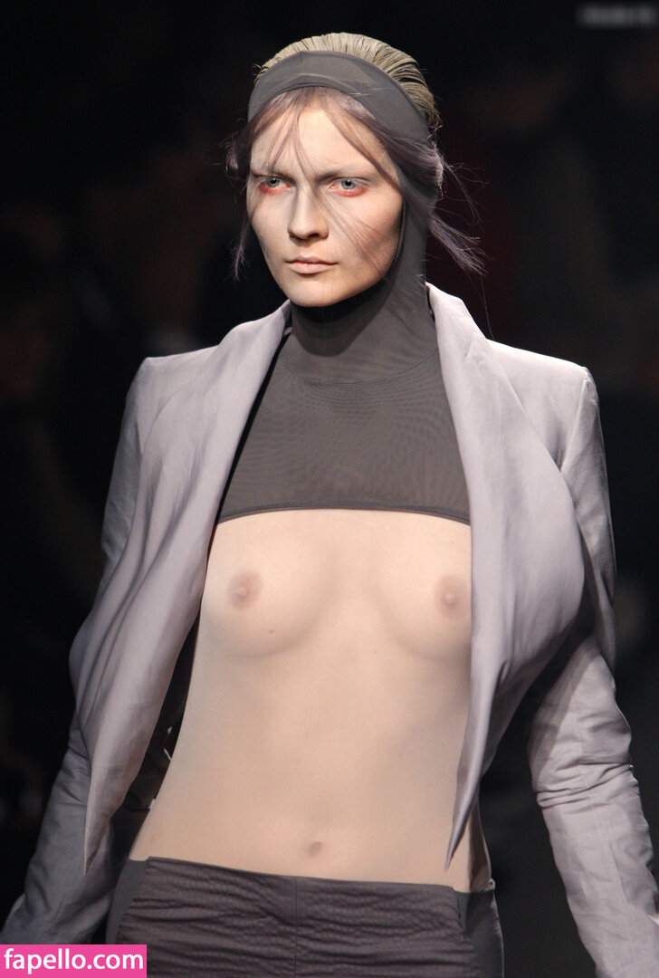 OOPS!!! Deutsch Nude Leaked  Photo #912