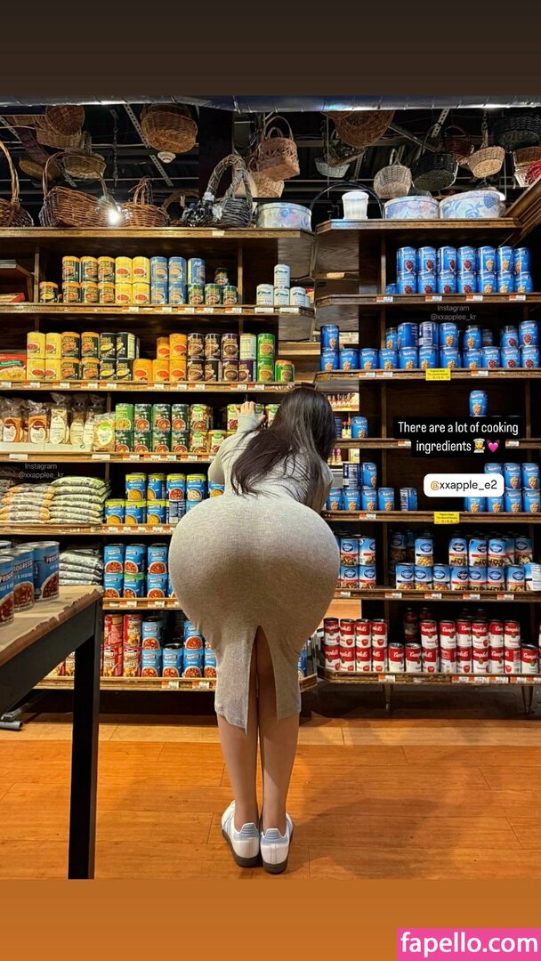 xxapple / xxapple_e Nude Leaked OnlyFans Photo #1072