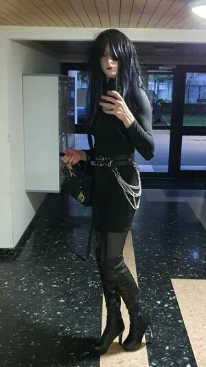 Elisa Dorian #4