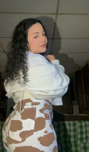 Leesly #9